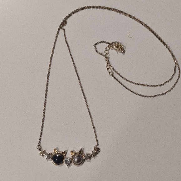 Gold Tone Sailor Moon Necklace - Picture 2 of 4
